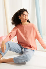 Womensecret Коралловая хлопковая футболка с длинными рукавами и круглой горловиной на пуговицах розовый 
